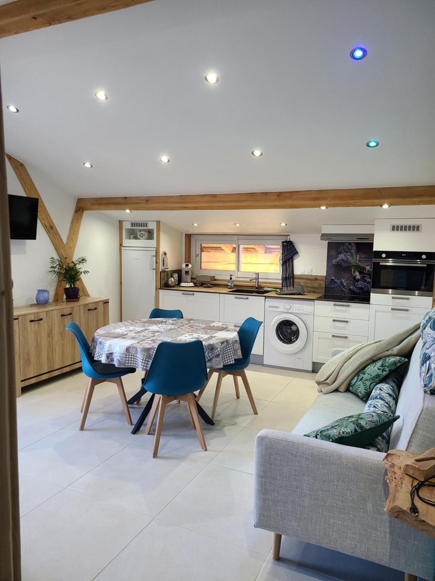 - - - - -Les Colombages - - - - Chambre D'Hotes-Gite- Classement Gite 3 Etoiles Mirepoix  Bagian luar foto